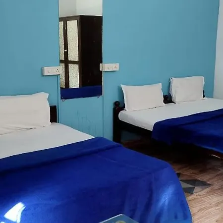Calangute Rocks Inn Room photo